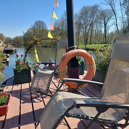 Sur La Somme A Bord De La Peniche Arche De Noe Hotel Pont-Remy Ngoại thất bức ảnh